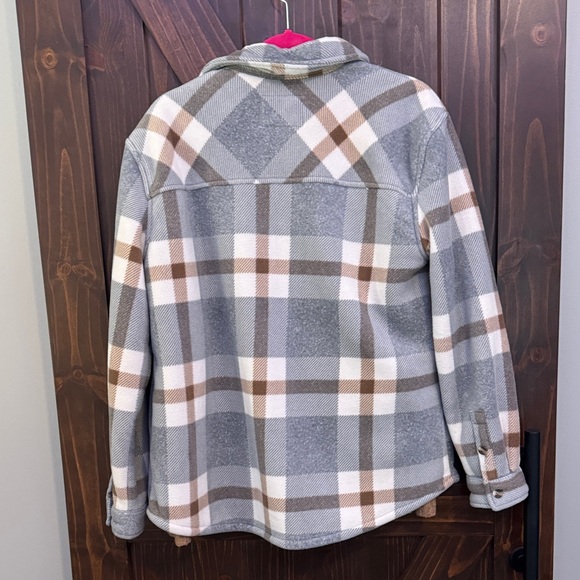 Plaid Button-Up Shacket / Jacket - Picture 2 of 3